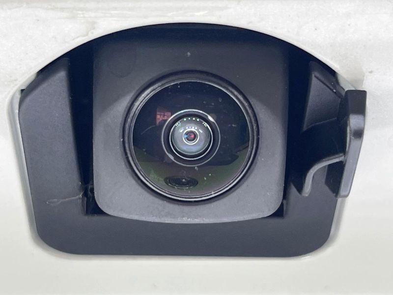 2025 Honda Vezel 6AA-RV5 (UW-6a8fac21759de)[28]