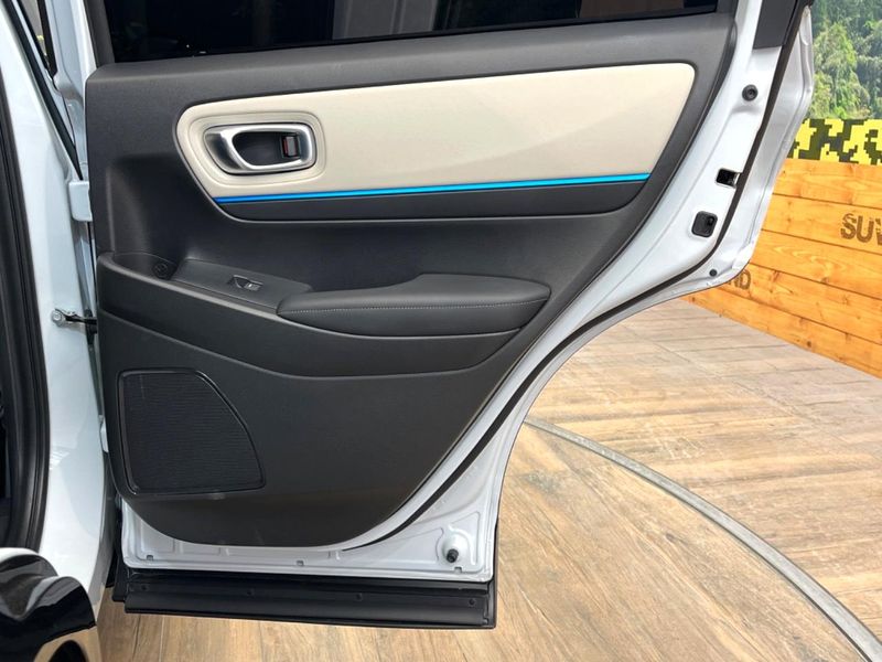2025 Honda Vezel 6AA-RV5 (UW-6a8fac21b90aa)[18]
