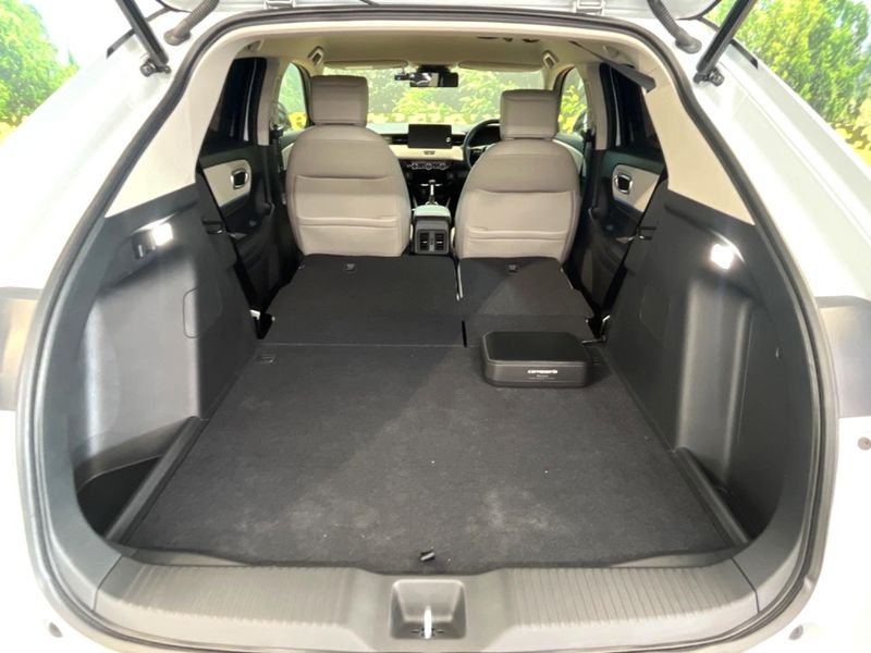 2025 Honda Vezel 6AA-RV5 (UW-6a8fac21b90aa)[21]
