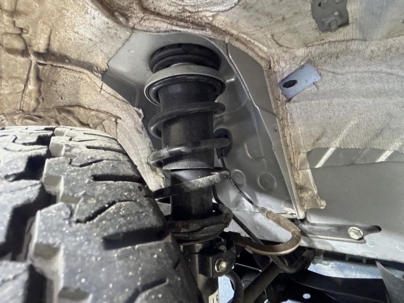 2023 Toyota Pixis Truck 3BD-S510U (UW-6a8fac2b95bca)[11]