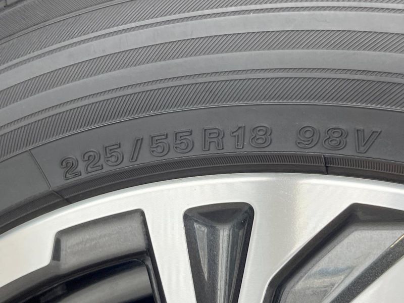 2020 Subaru Forester 5AA-SKE (UW-6a8fac38a5969)[15]