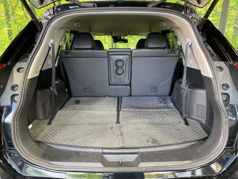 2017 Nissan X-Trail DBA-T32 (UW-6a8fac407faf7)[17]