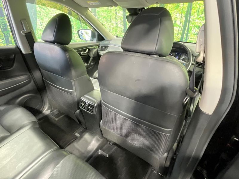 2017 Nissan X-Trail DBA-T32 (UW-6a8fac407faf7)[22]