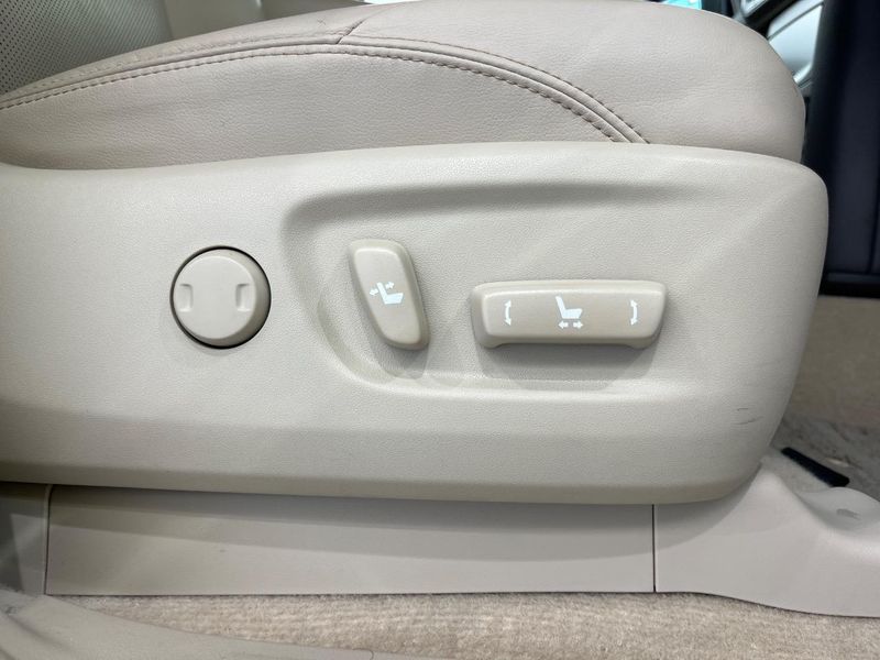 2023 Toyota Land Cruiser Prado 3BA-TRJ150W (UW-6a8fac4b3fe7f)[29]