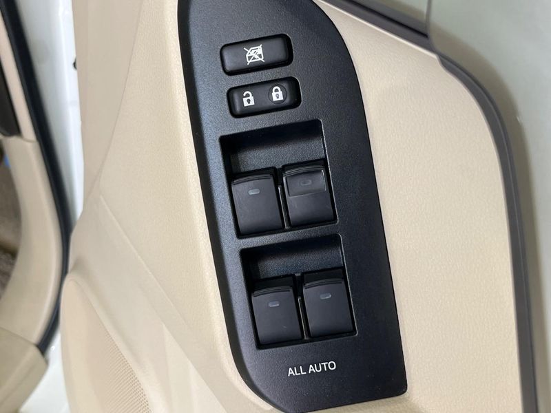 2023 Toyota Land Cruiser Prado 3BA-TRJ150W (UW-6a8fac4b3fe7f)[28]