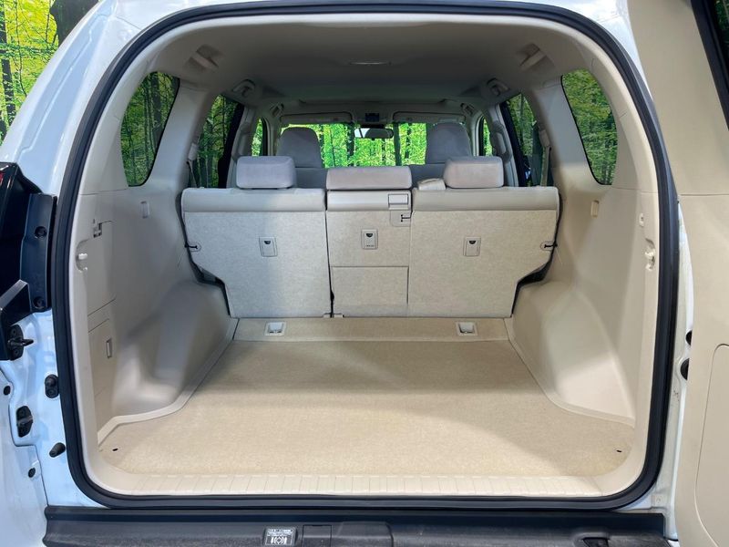 2023 Toyota Land Cruiser Prado 3BA-TRJ150W (UW-6a8fac4db1e8d)[26]