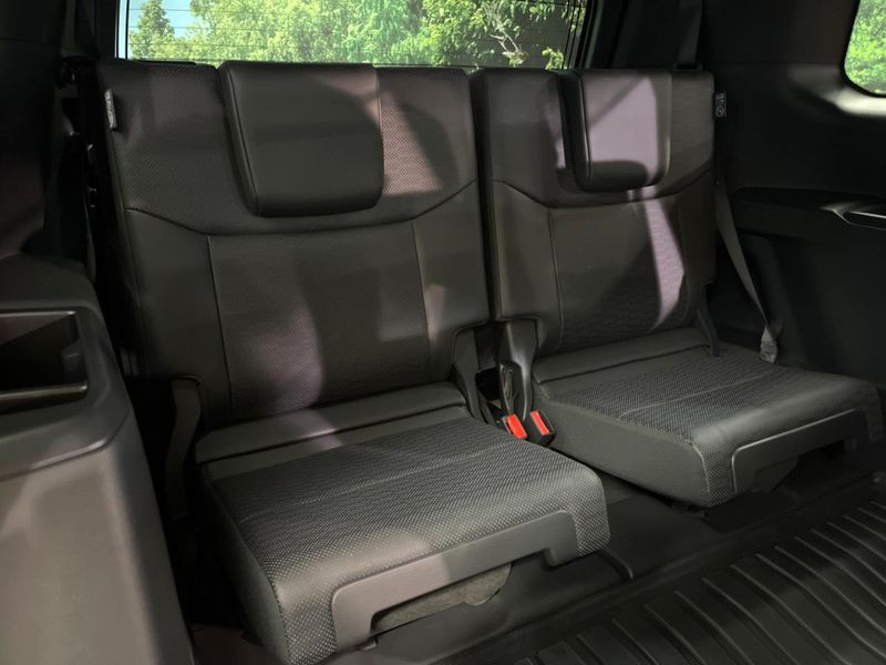 2025 Toyota Land Cruiser 250 3BA-TRJ250W (UW-6a8fac53349f8)[10]