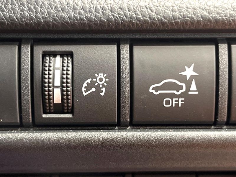 2025 Toyota Land Cruiser 250 3BA-TRJ250W (UW-6a8fac53349f8)[26]