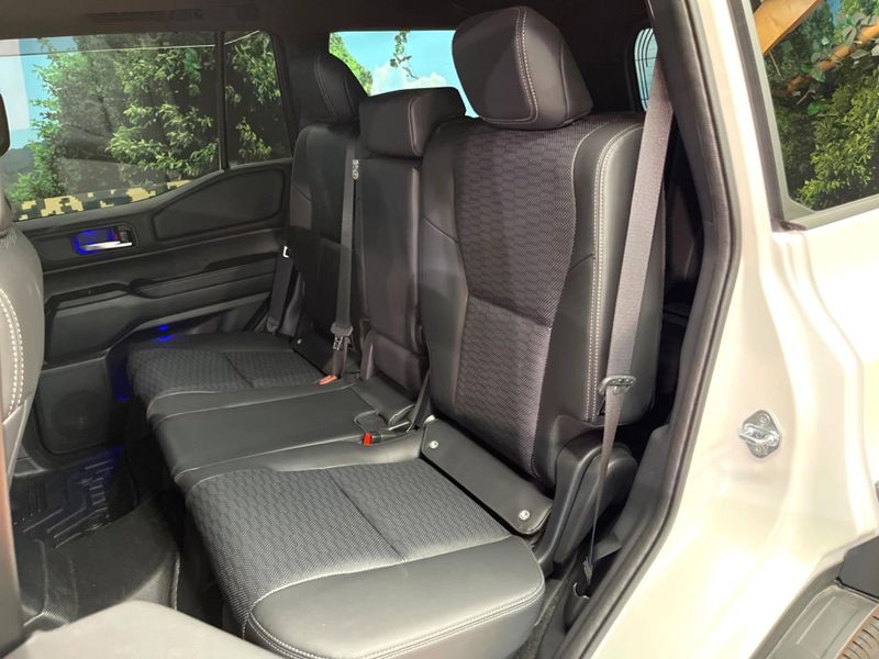 2025 Toyota Land Cruiser 250 3BA-TRJ250W (UW-6a8fac53349f8)[11]