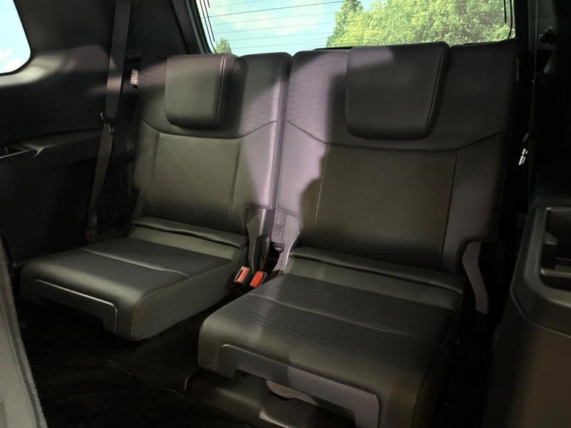 2025 Toyota Land Cruiser 250 3BA-TRJ250W (UW-6a8fac555ab02)[12]