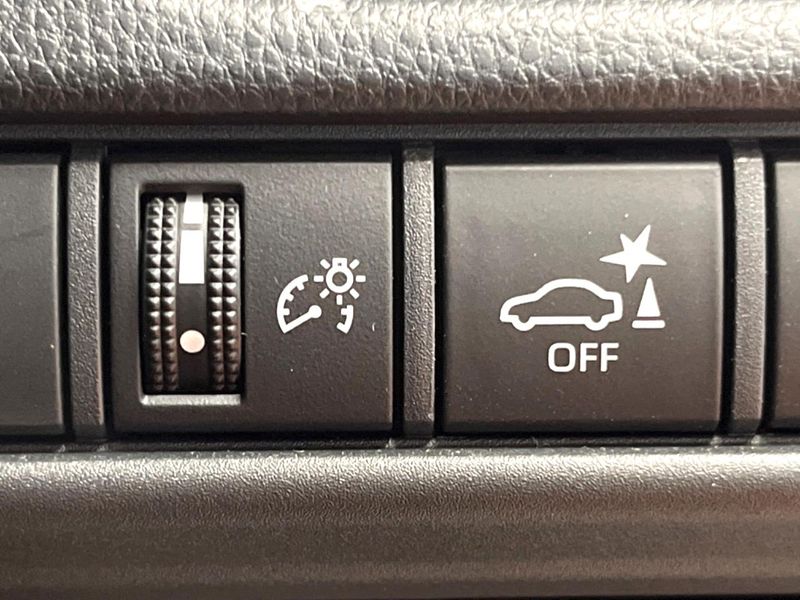 2025 Toyota Land Cruiser 250 3BA-TRJ250W (UW-6a8fac555ab02)[25]