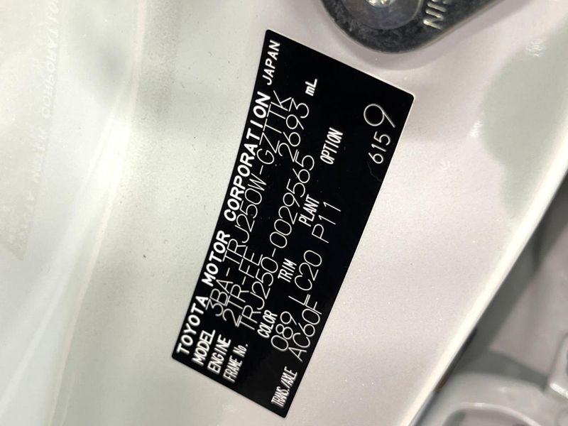 2025 Toyota Land Cruiser 250 3BA-TRJ250W (UW-6a8fac555ab02)[1]