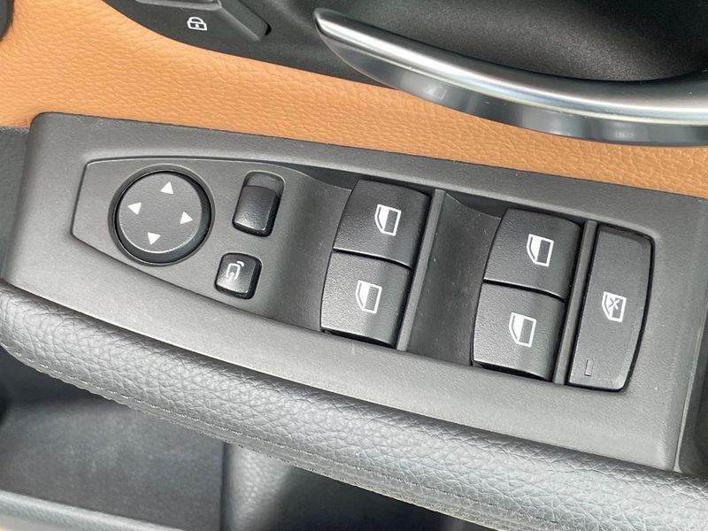 2016 BMW 2 Series LDA-2C20 (UW-6a8fac6e4bf41)[26]