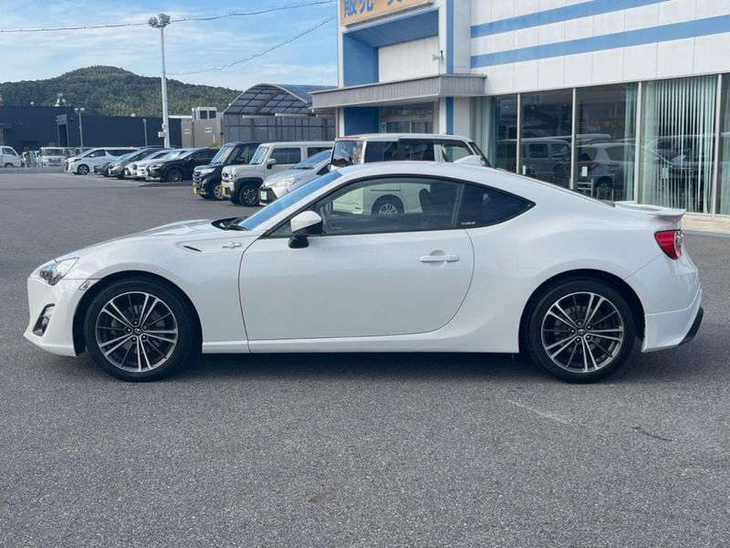 2014 Toyota 86 DBA-ZN6 (UW-6a8fac8cc3997)[10]