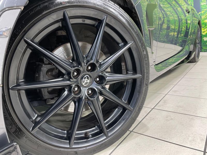 2022 Toyota GR86 3BA-ZN8 (UW-6a8fac8e6265b)[5]