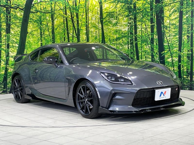 2022 Toyota GR86 3BA-ZN8 (UW-6a8fac8e6265b)[18]