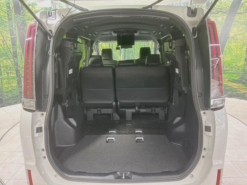 2018 Toyota Esquire DBA-ZRR80G (UW-6a8fac98c241d)[12]