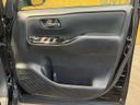 2019 Toyota Voxy DBA-ZRR80W (UW-6a8fac9b4410a)[28]