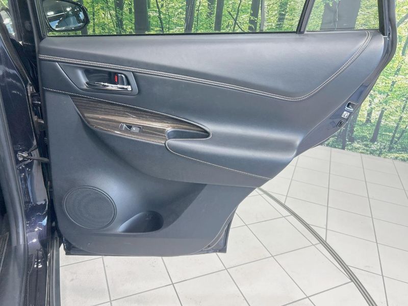 2014 Toyota Harrier DBA-ZSU60W (UW-6a8faca2e82fa)[24]