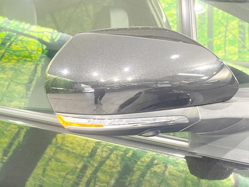 2022 Toyota Prius 6AA-ZVW51 (UW-6a8facc285f33)[21]