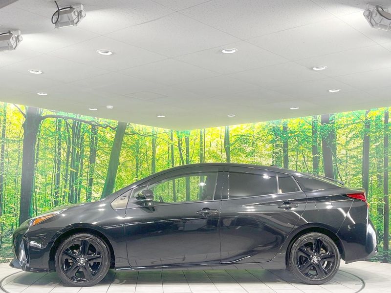 2022 Toyota Prius 6AA-ZVW51 (UW-6a8facc285f33)[8]