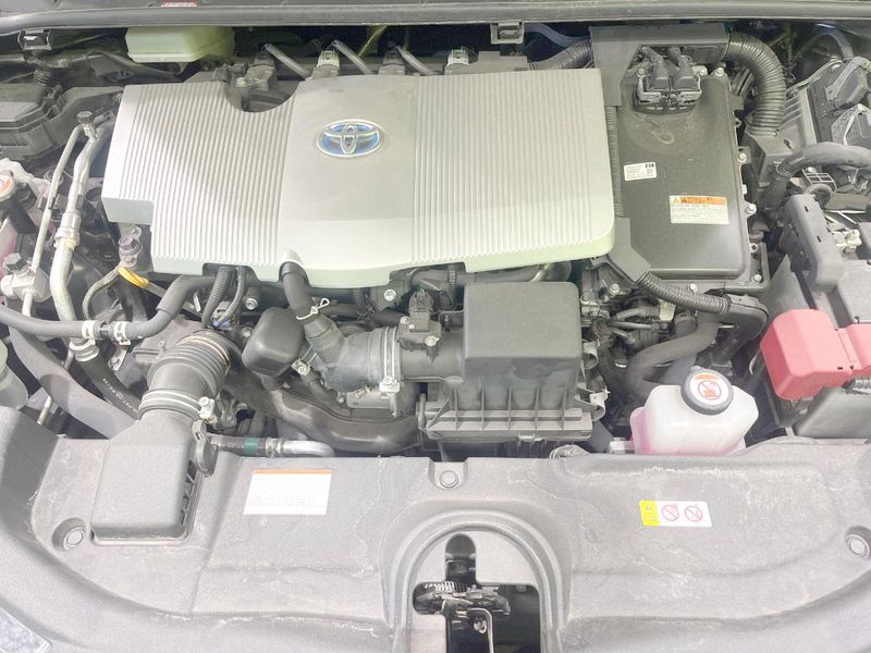 2022 Toyota Prius 6AA-ZVW51 (UW-6a8facc285f33)[4]