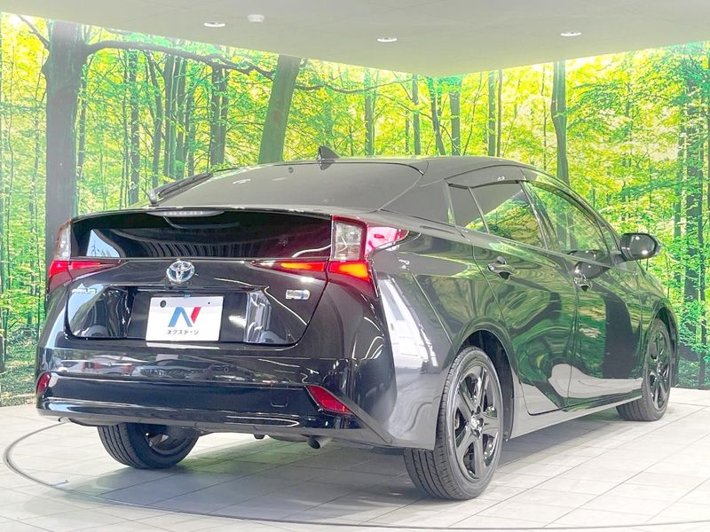 2022 Toyota Prius 6AA-ZVW51 (UW-6a8facc285f33)[17]