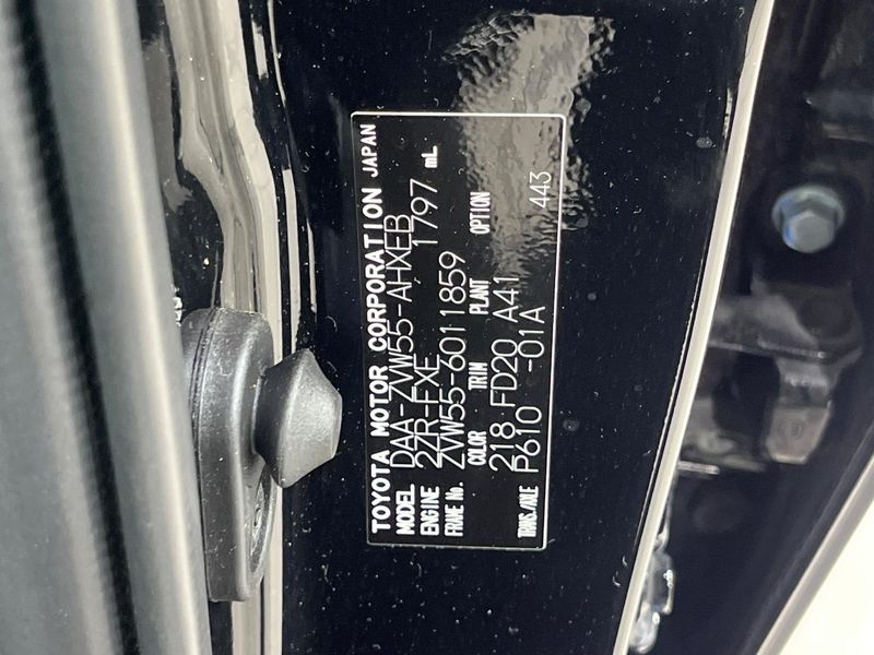 2019 Toyota Prius DAA-ZVW55 (UW-6a8facc6684ba)[1]