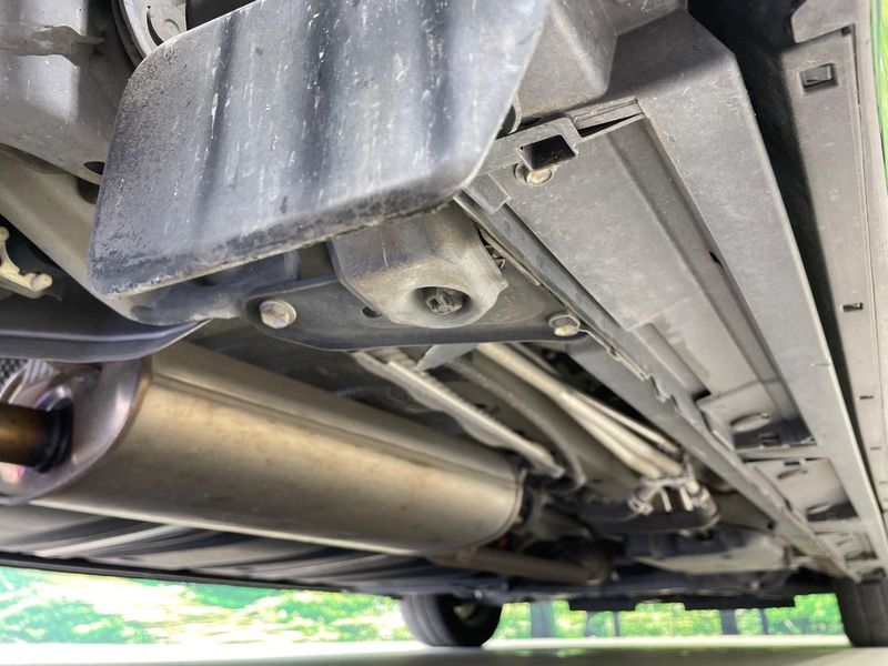 2018 Toyota Voxy DAA-ZWR80W (UW-6a8faccf2a2f6)[12]
