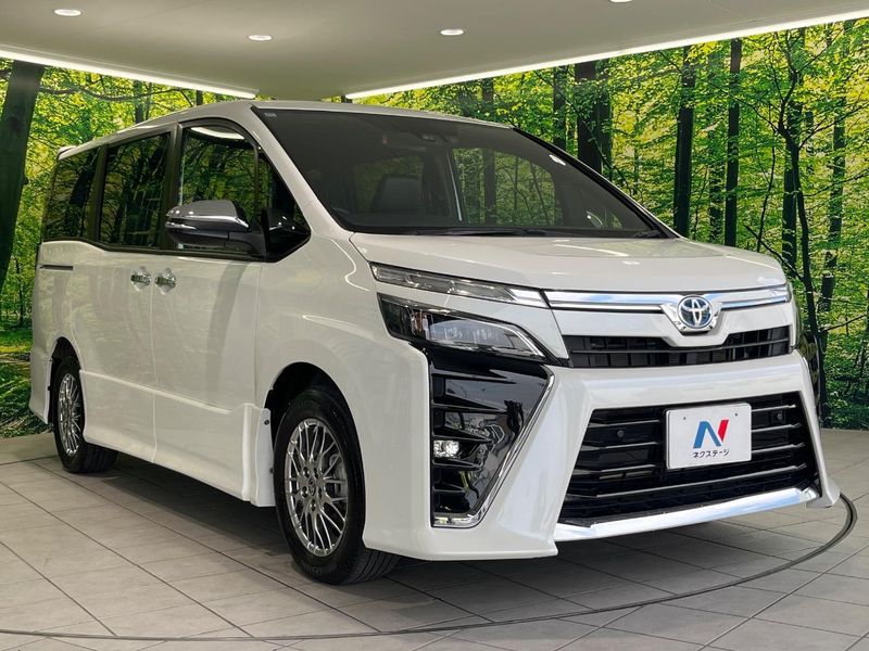 2020 Toyota Voxy 6AA-ZWR80W (UW-6a8facd17cfeb)[6]