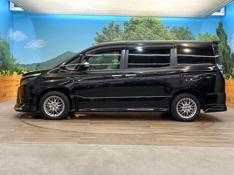 2021 Toyota Voxy 6AA-ZWR80W (UW-6a8facd1ae1d6)[8]