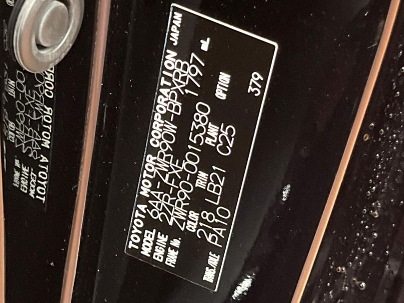 2022 Toyota Voxy 6AA-ZWR90W (UW-6a8facd384710)[1]