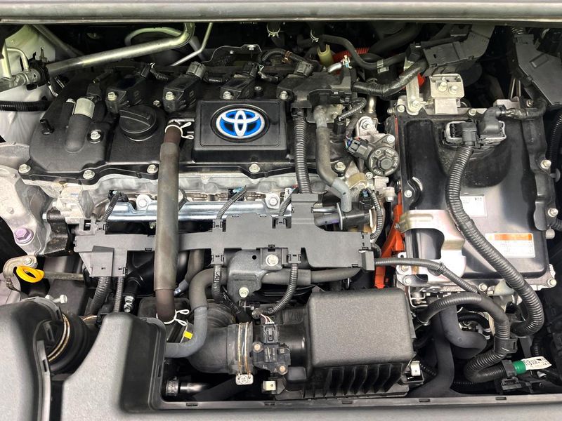 2022 Toyota Voxy 6AA-ZWR90W (UW-6a8facd444804)[5]