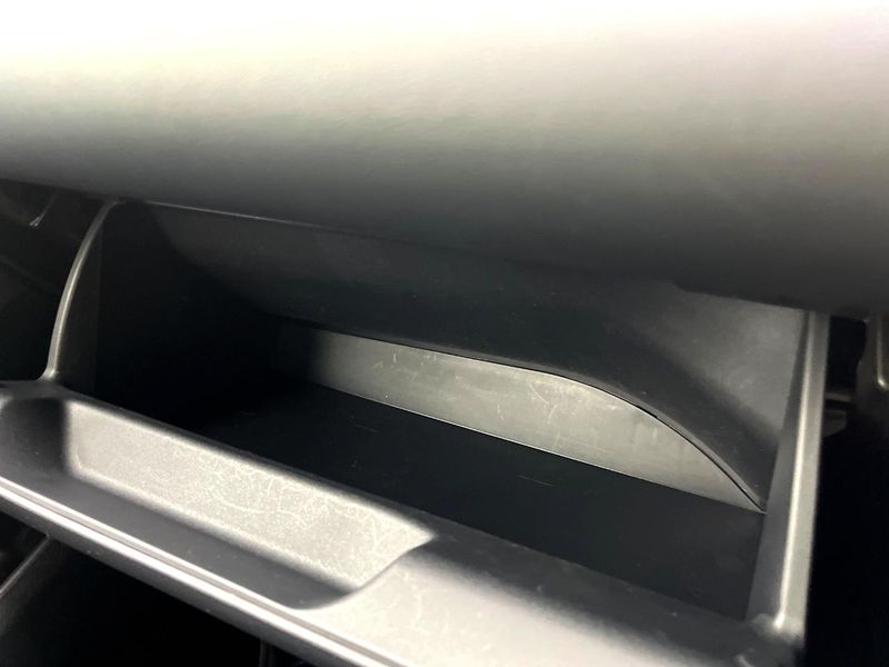 2022 Toyota Voxy 6AA-ZWR90W (UW-6a8facd444804)[22]