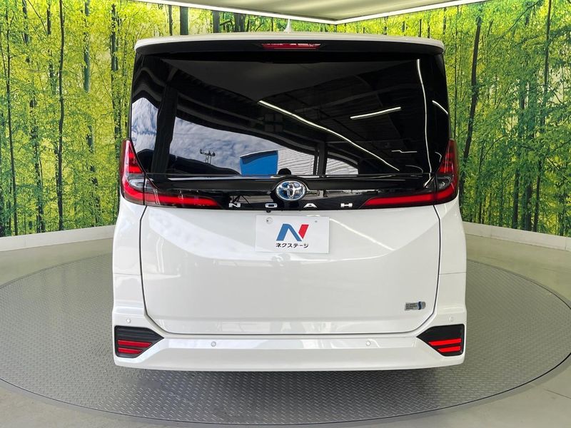 2023 Toyota Noah 6AA-ZWR90W (UW-6a8facd84fd6e)[9]