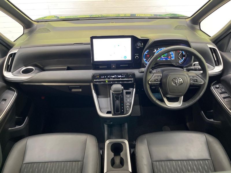 2024 Toyota Noah 6AA-ZWR90W (UW-6a8facdd99be6)[20]
