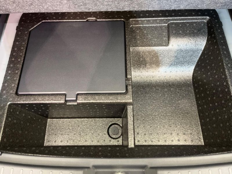 2022 Daihatsu Rocky 5AA-A202S (UW-6a90fa788c7a8)[11]