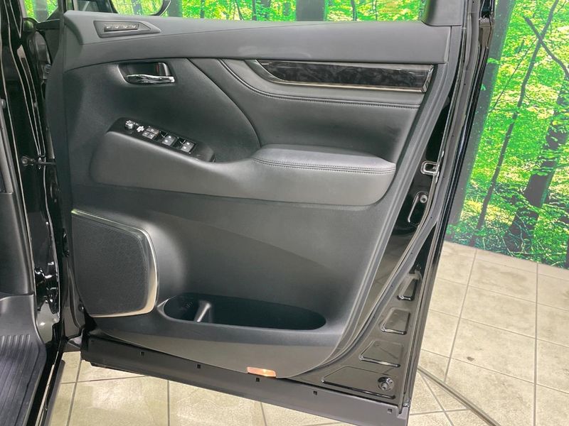 2019 Toyota Alphard DBA-AGH30W (UW-6a90fa94d8ba4)[22]