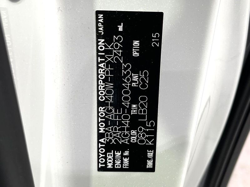 2024 Toyota Alphard 3BA-AGH40W (UW-6a90faaa23628)[1]