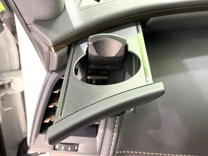 2024 Toyota Alphard 3BA-AGH40W (UW-6a90faaa3e245)[18]