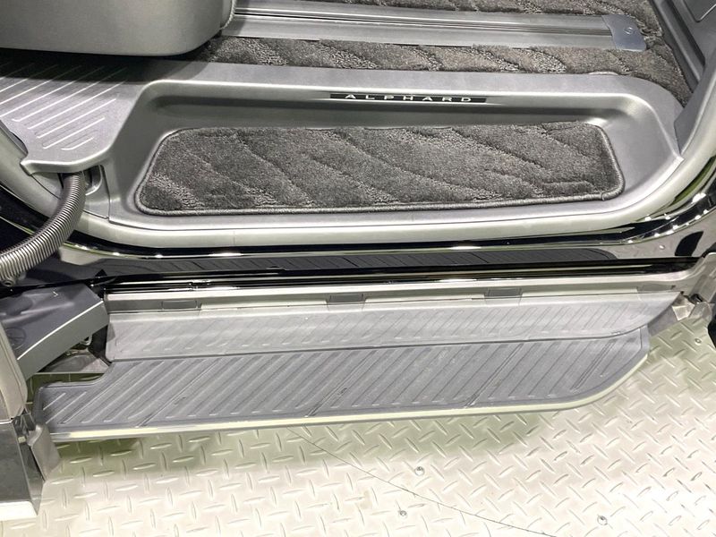 2024 Toyota Alphard 3BA-AGH40W (UW-6a90faab4afe0)[19]