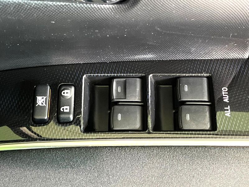 2014 Toyota Estima Hybrid DAA-AHR20W (UW-6a90fab4ed41e)[8]