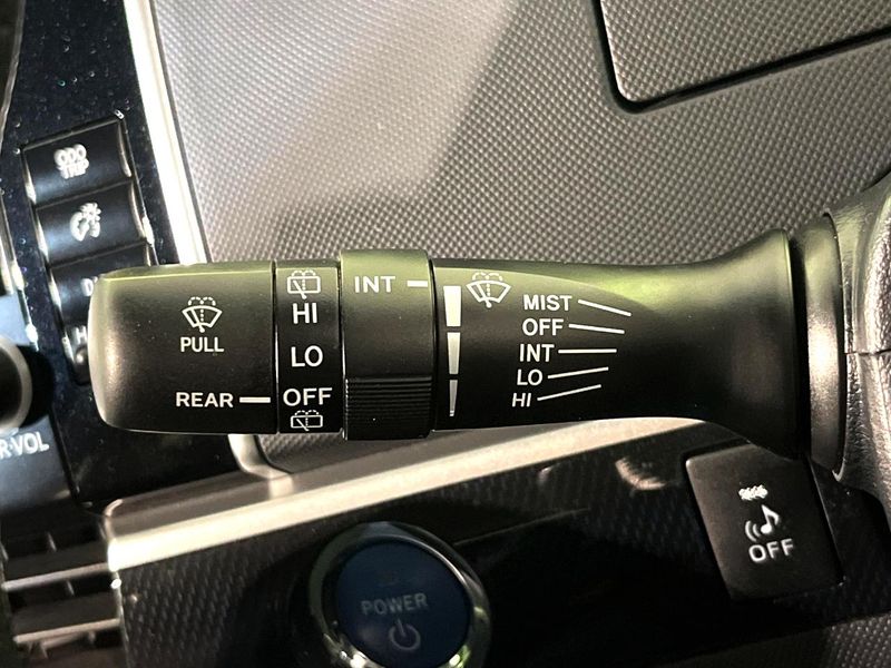 2014 Toyota Estima Hybrid DAA-AHR20W (UW-6a90fab4ed41e)[28]