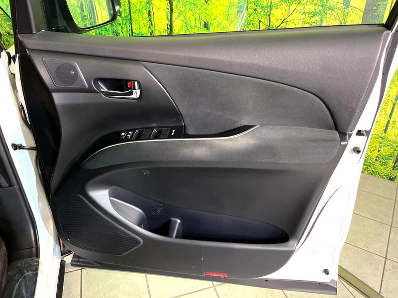 2014 Toyota Estima Hybrid DAA-AHR20W (UW-6a90fab4ed41e)[7]