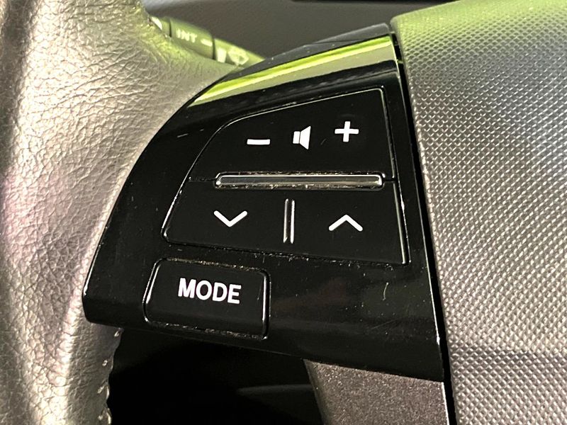 2014 Toyota Estima Hybrid DAA-AHR20W (UW-6a90fab4ed41e)[24]