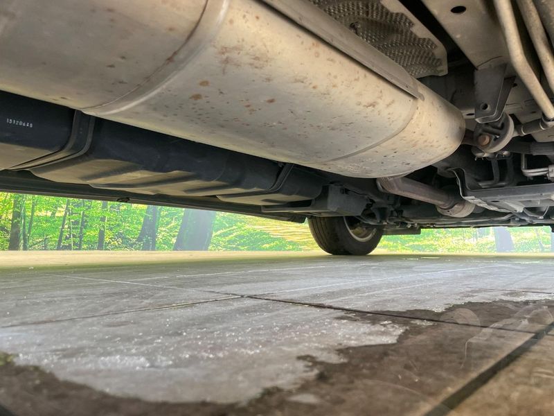 2013 Toyota Vellfire DBA-ANH20W (UW-6a90fab7c4423)[28]
