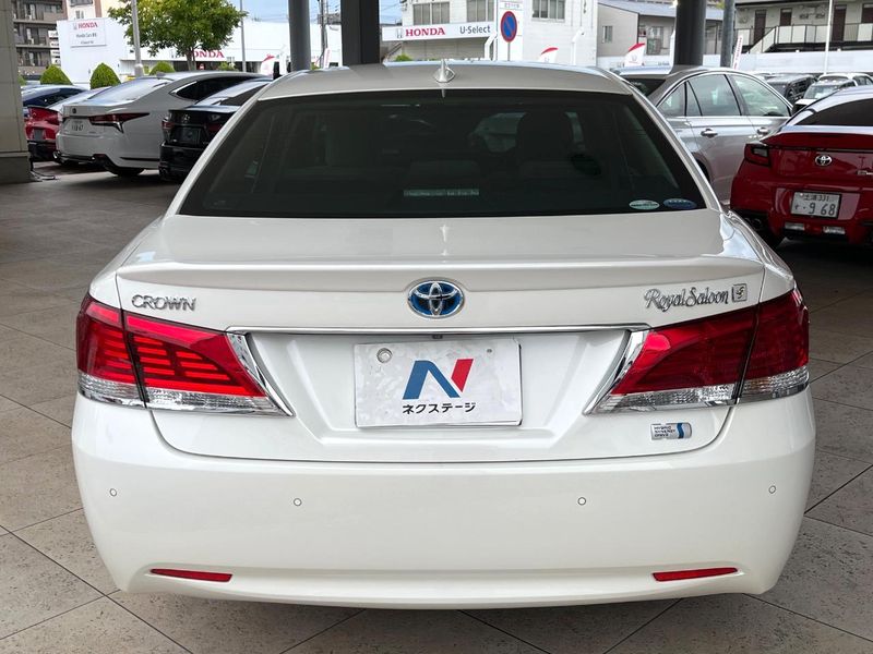 2018 Toyota Crown Hybrid DAA-AWS210 (UW-6a90fabf2f9da)[10]