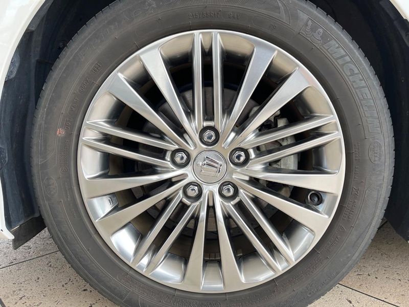 2018 Toyota Crown Hybrid DAA-AWS210 (UW-6a90fabf2f9da)[14]