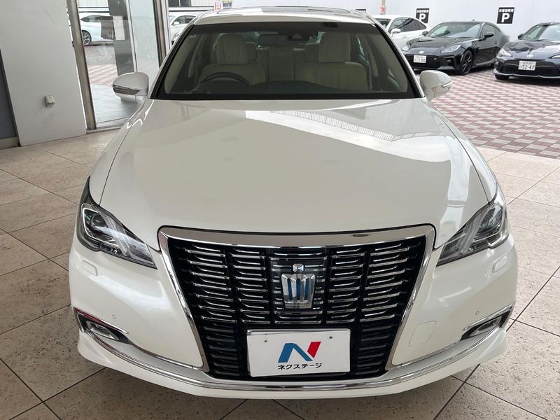 2018 Toyota Crown Hybrid DAA-AWS210 (UW-6a90fabf2f9da)[6]