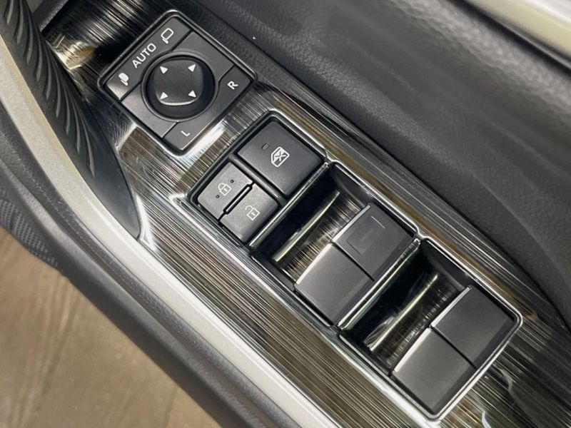 2021 Toyota RAV4 6AA-AXAH54 (UW-6a90fac264b89)[29]